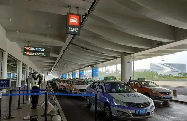 Ptaxi網約車系統開發獲悉廈門17家網約車平臺企業簽訂自律公約_網約車系統開發_網約車平臺