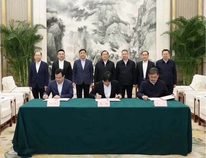 1月11日，百度與武漢市政府簽署合作協議現場